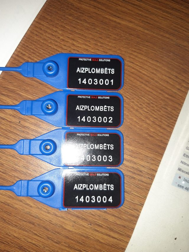 Numbered seals laid out before the samples are closed